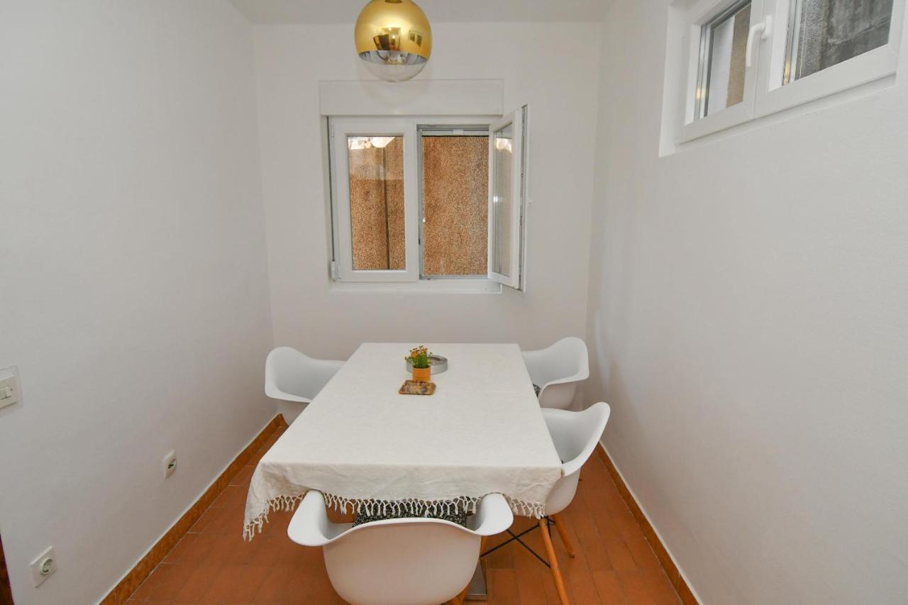 Apartmani Dora Duboka Luaran gambar
